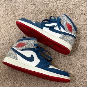 Jordan Kids High-Top Sneakers in Navy, White & Red with Elephant Print